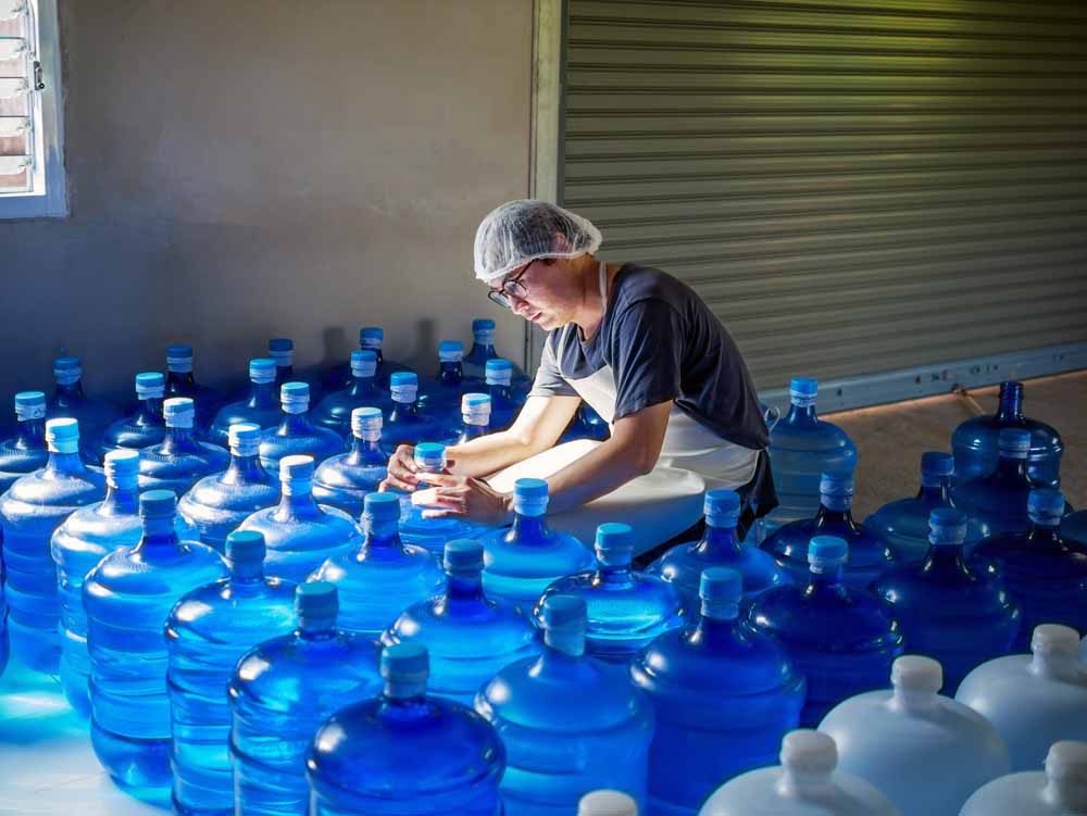 purified water business store