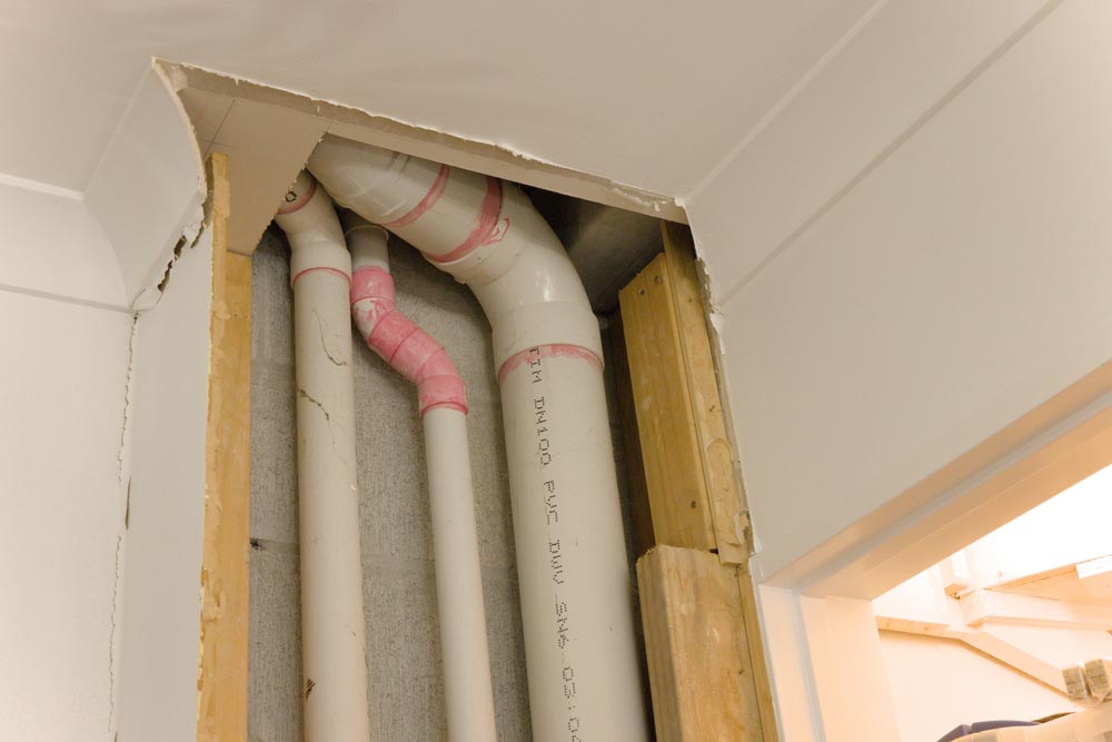 Antique Home Plumbing: Safely Modernize Pipes Without Losing Historic Charm