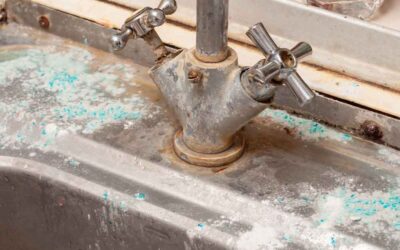 Manganese vs. Iron: identifying the “dark” side of water staining